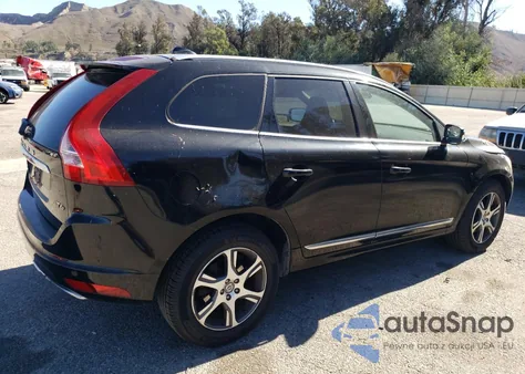 2015 Volvo Xc60 T6 Premier из США, поврежденный, VIN YV449MDK1F2723652